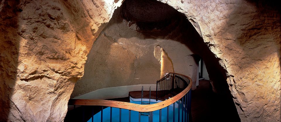 Hotel LaFalconera-Piscina — Malta