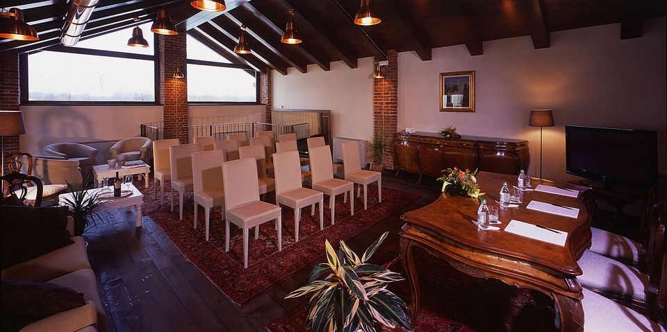 Bella Rosina-Sala Meeting — Piemonte