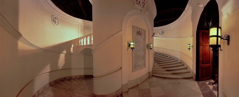 Scalone del Gran Master Palace — Malta